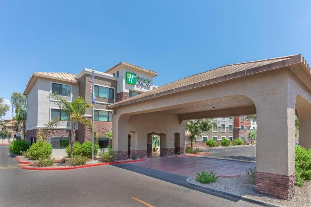 Sleep Inn & Suites Tempe Asu Campus Екстериор снимка